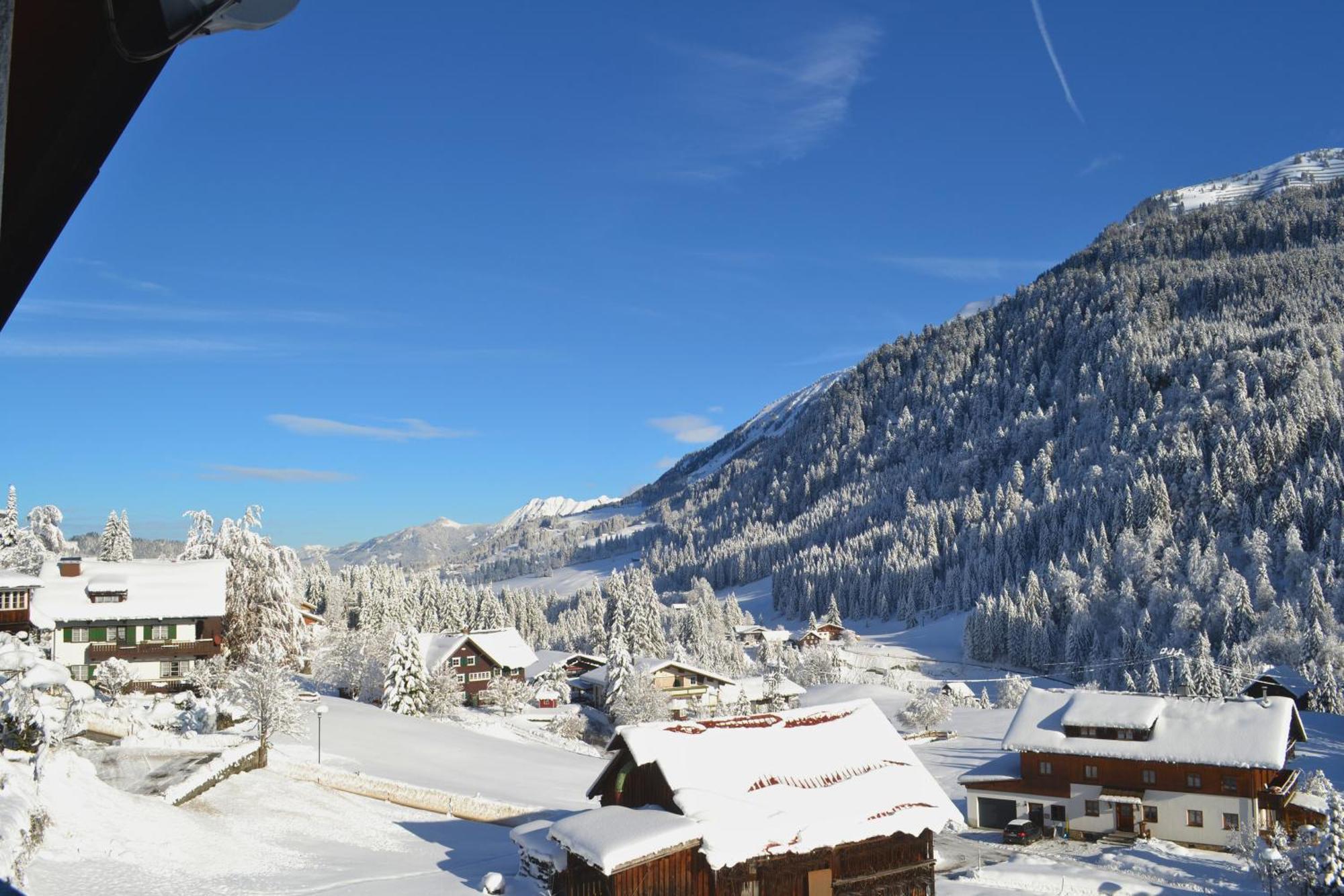Alp-Chalet Hirschegg  Екстериор снимка