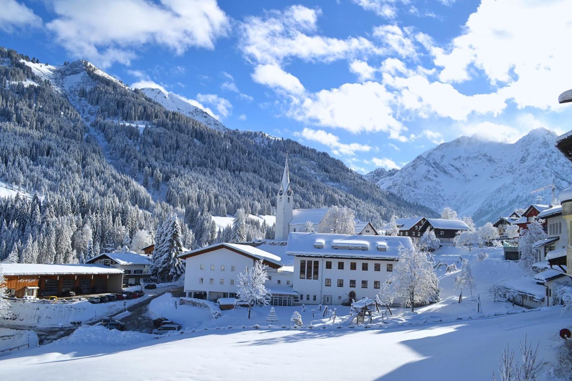 Alp-Chalet Hirschegg  Екстериор снимка